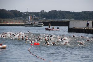 霞ヶ浦は泳げるんです！