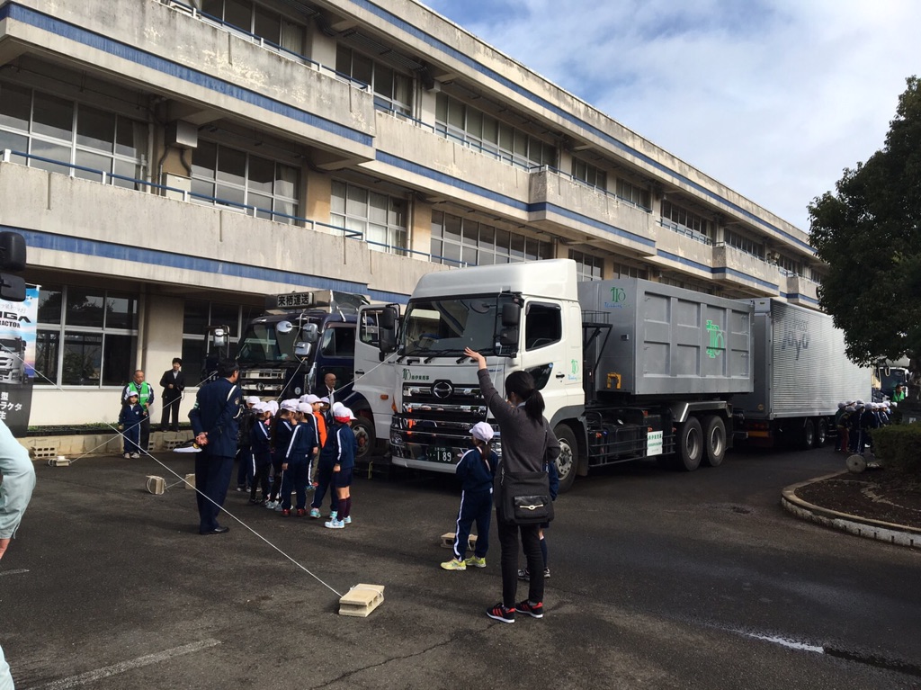 小学校交通安全教室に参加しました！